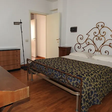 Daire Piuhotels Center 3*